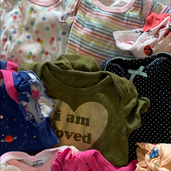 NB , 0-3 month girls onesie lot of 14! - Picture 3 of 6